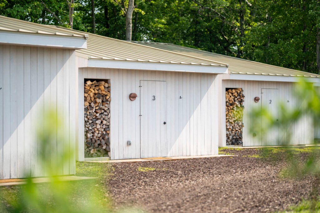 Fields Cottage - King exterior