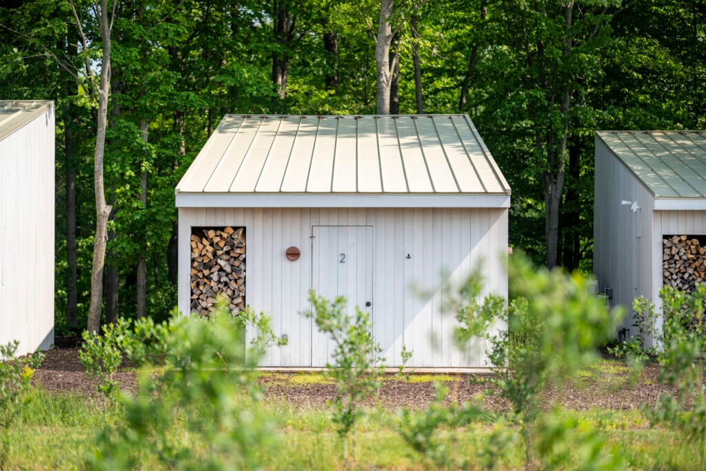 Fields Cottage - King exterior